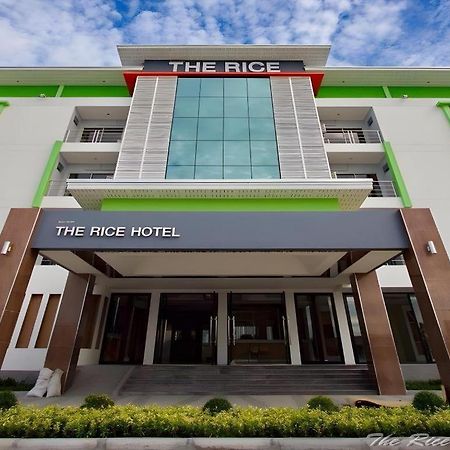 The Rice Hotel Roi Et Exterior photo
